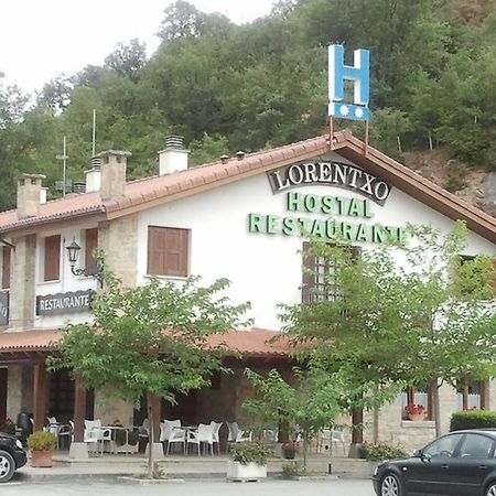 Hostal Lorentxo Olave Екстер'єр фото